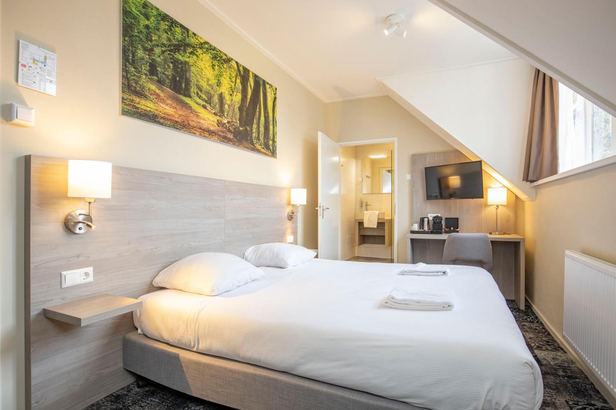 Fletcher Hotel Landgoed Huis Te Eerbeek Bagian luar foto