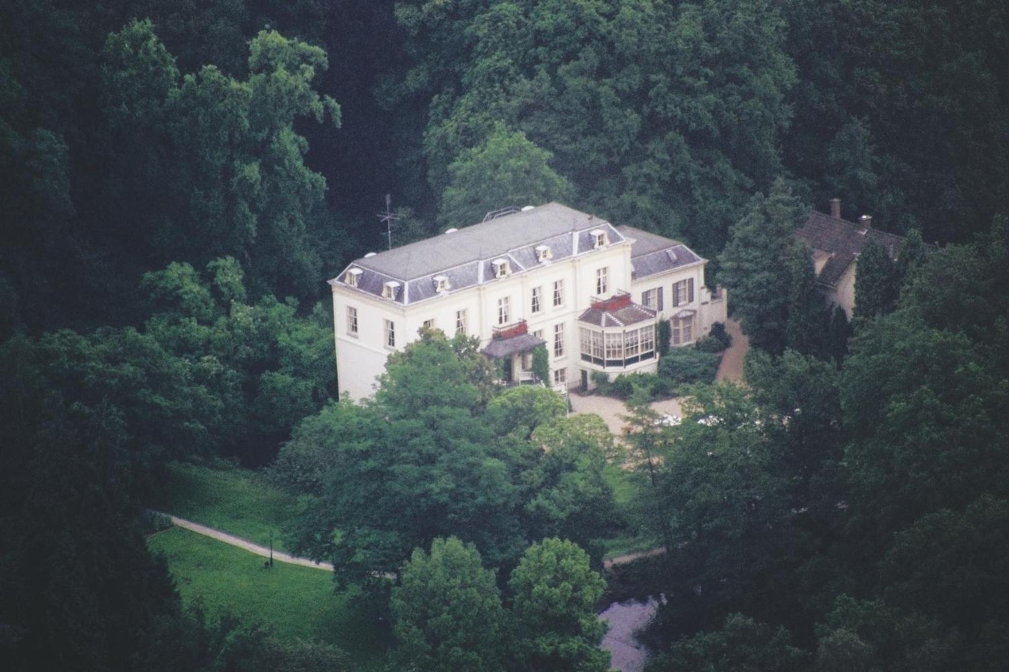 Fletcher Hotel Landgoed Huis Te Eerbeek Bagian luar foto